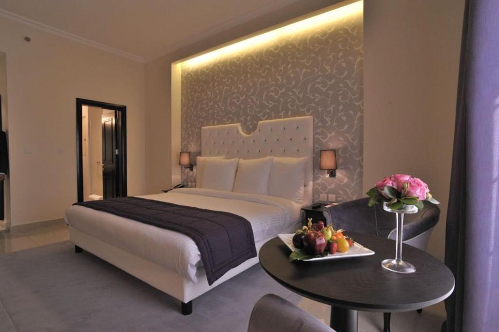 Il Palazzo Hotel And Suites Amman Exterior photo