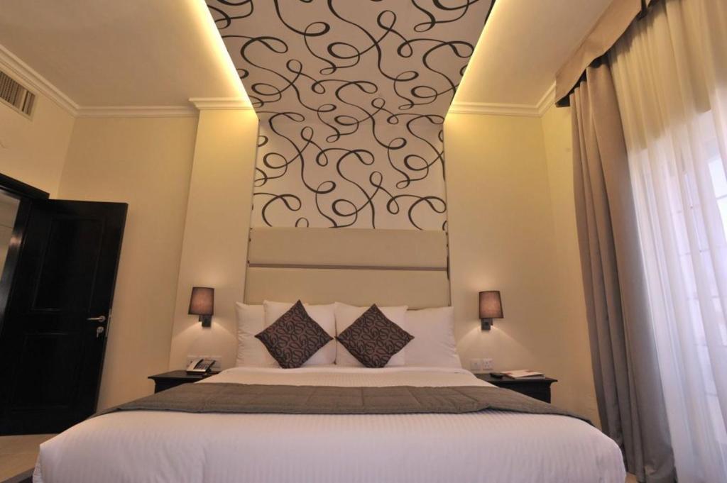 Il Palazzo Hotel And Suites Amman Exterior photo