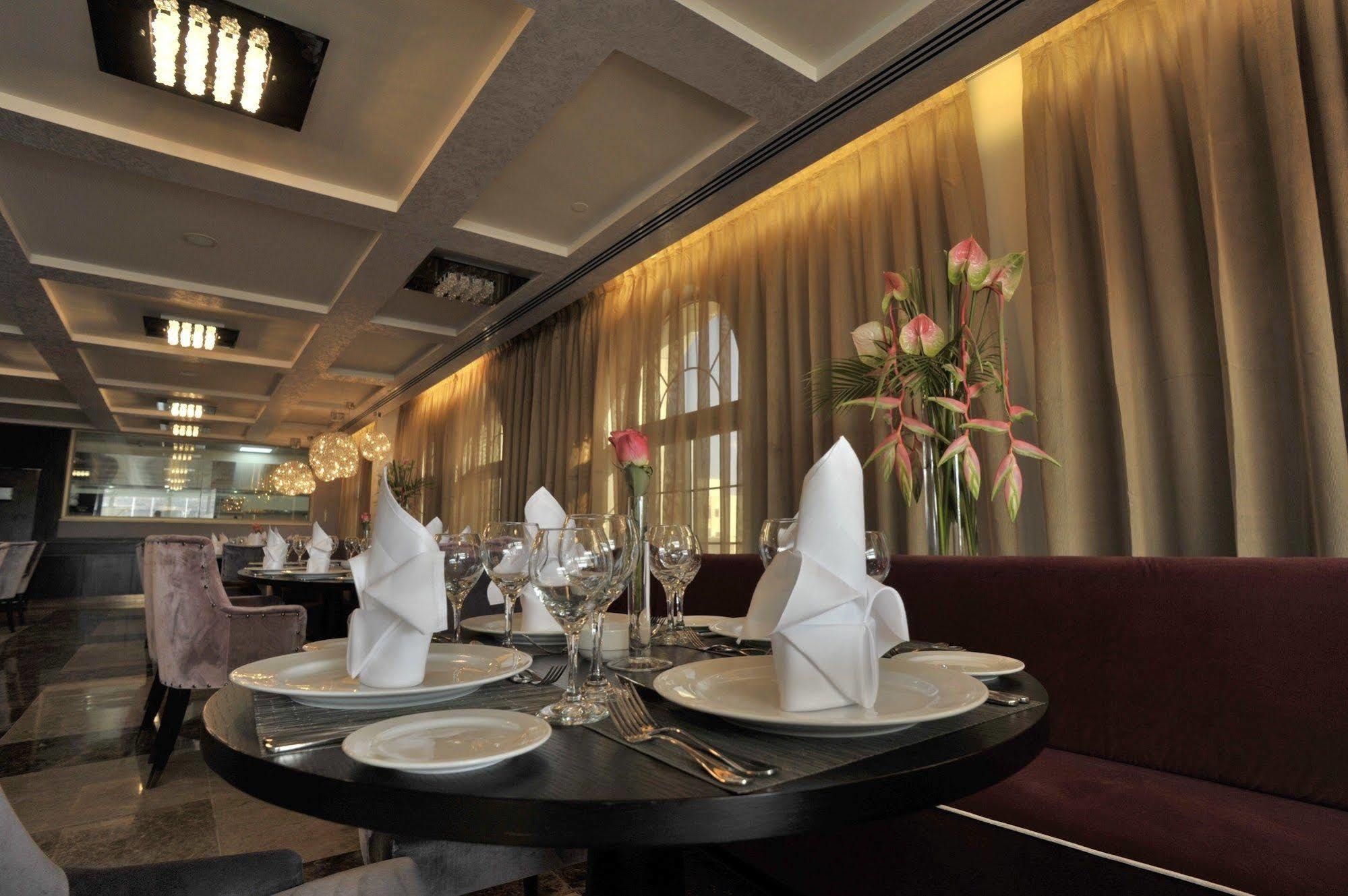 Il Palazzo Hotel And Suites Amman Exterior photo